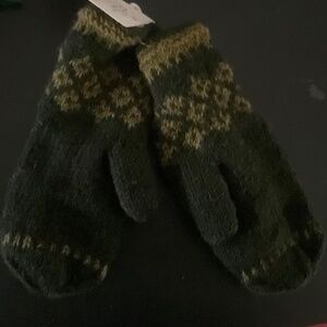 Feelgoodz wool mittens with polar fleece lining
